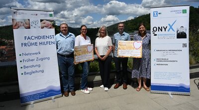Liebenzeller &Auml;rztin spendet an die Fr&uuml;hen Hilfen und die Beratungsstelle OnyX