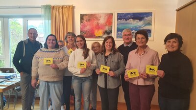 Ehrenamtskarten f&uuml;r die Vorstandsmitglieder von &raquo;Wir f&uuml;r Ostelsheim e. V.&laquo;
