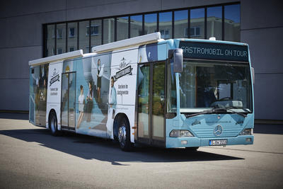 Bild vergr&ouml;&szlig;ern: Das DEHOGA GastroMobil macht am 17. Juli 2017 von 9 bis 17 Uhr Zwischenstopp auf dem Rathausplatz Bad Herrenalb.