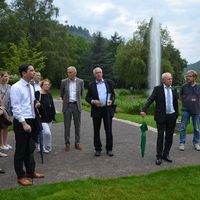 Bild vergr&ouml;&szlig;ern: Begleitet wurde Frau Kressl von Landrat Helmut Riegger, Dezernent Reinhold Rau und B&uuml;rgermeistern/Vertreter von Kommunen mit Schwerpunkt Tourismus.