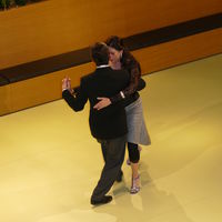 Bild vergrößern: Die Tangotänzer Romina Godoy und Milton Homann.