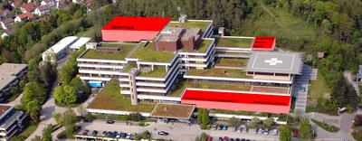 Bild vergrößern: Im Rahmen der anstehenden Baumaßnahmen werden die Kreiskliniken Nagold um die hier rot hervorgehobenen Bereiche erweitert. 