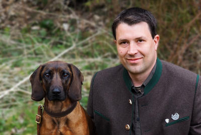 Bild vergr&ouml;&szlig;ern: Michael Gues ist seit 1. Mai 2020 der neue Forstrevierleiter f&uuml;r Bad Wildbad, Dobel und Bad Herrenalb.